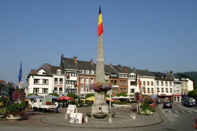 L'obélisque sur la Place Albert Ier à Malmedy