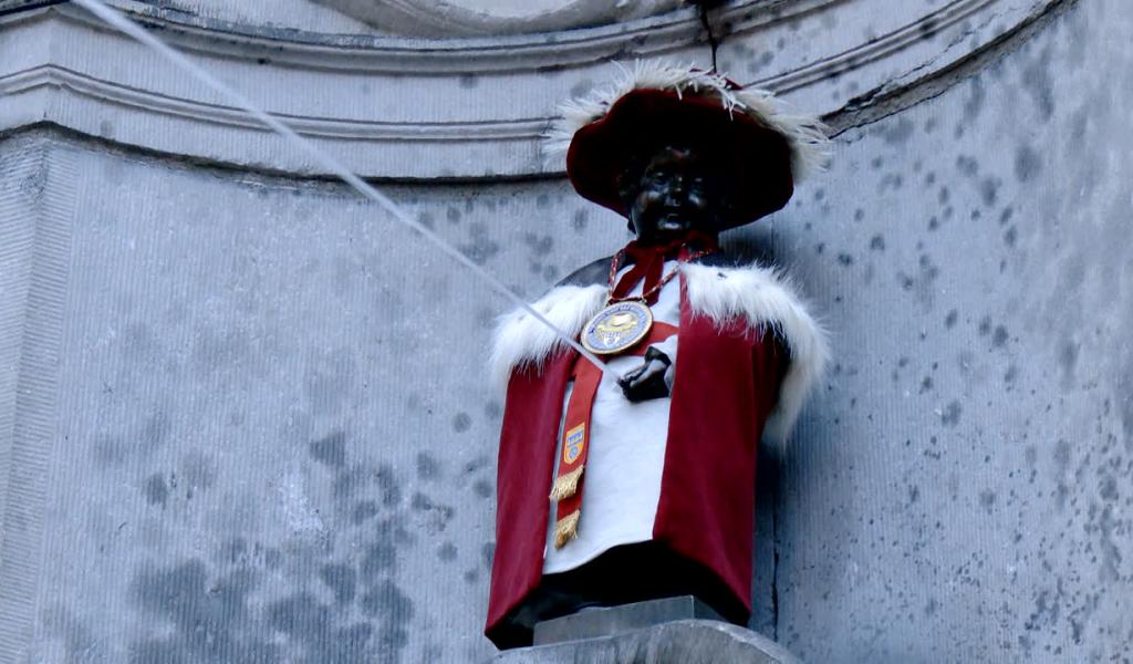 Le Manneken-pis se pare des couleurs du fromage de Herve 