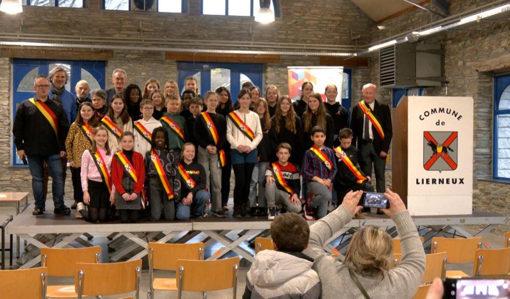 Lierneux installe un nouveau conseil communal des enfants et des jeunes