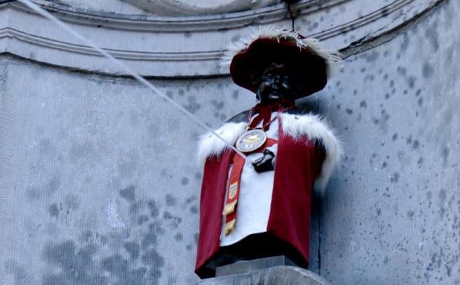 Le Manneken-pis se pare des couleurs du fromage de Herve 